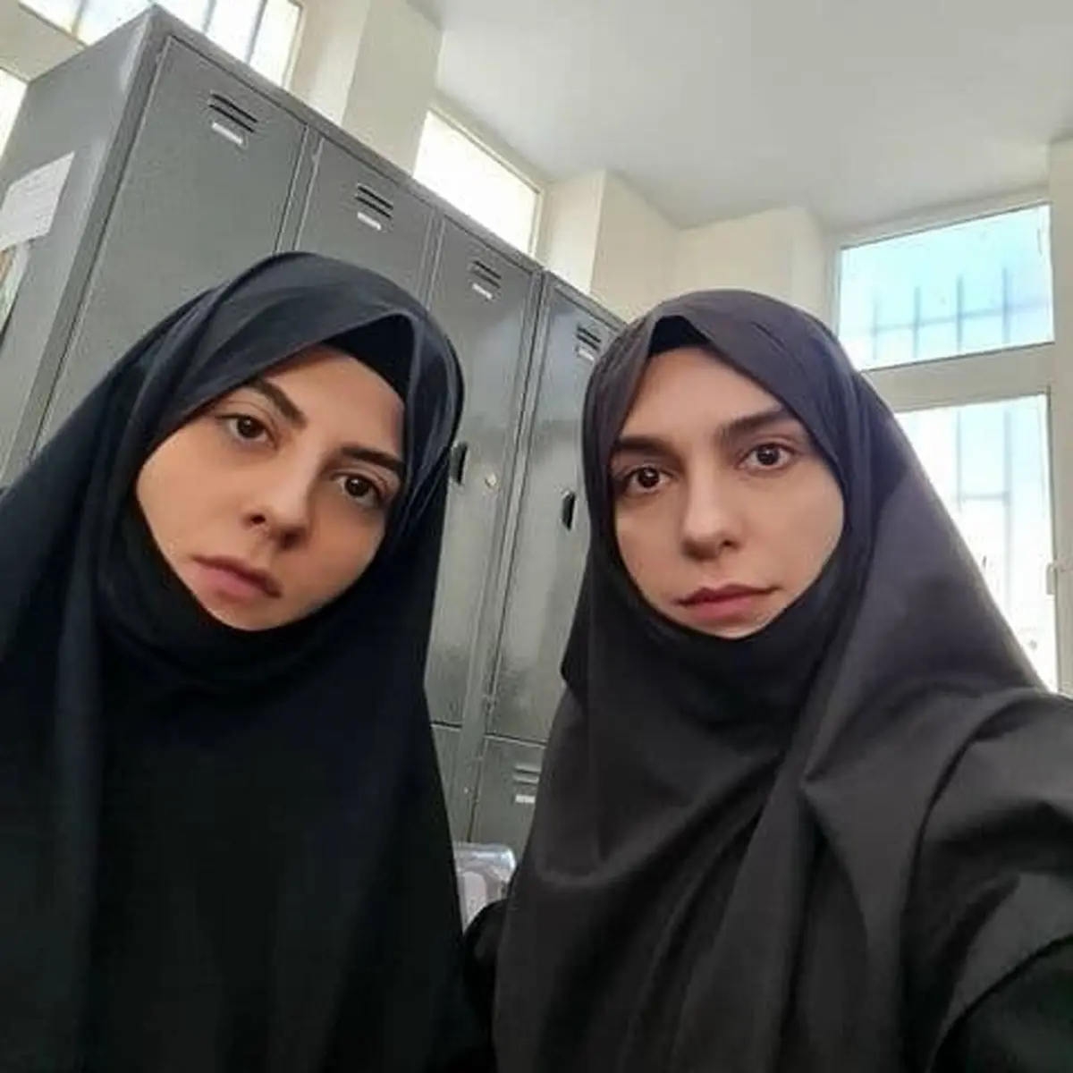 تصویری جالب و دیده نشده از تیپ الیکا عبدالرزاقی در دهه۶۰