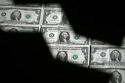 چرا ناپدید شدن ارز‌های دولتی مخفی ماند؟ / گزارش دیوان محاسبات درصد کوچکی از تخلفات مالی در کشور است