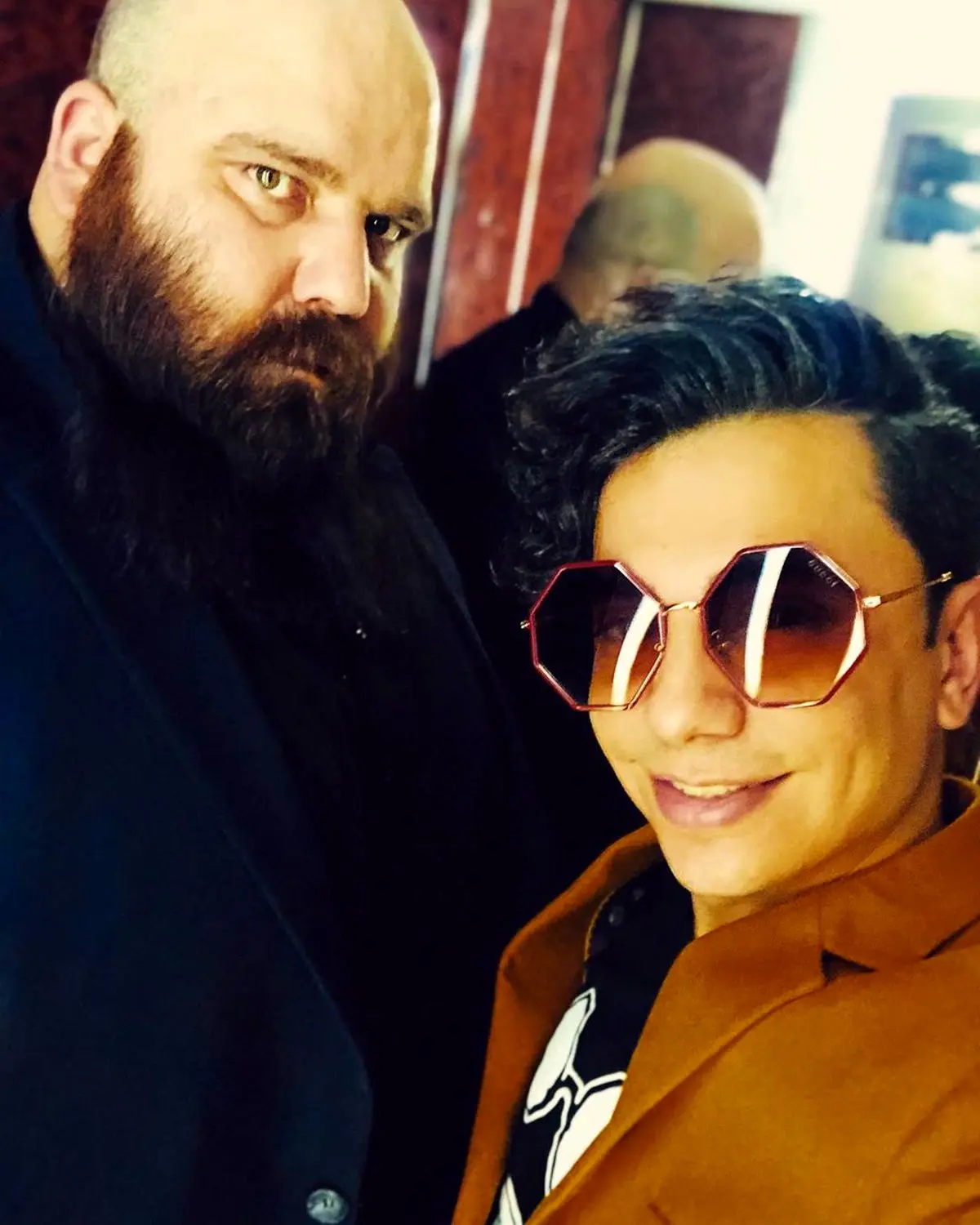 تبریک تولد محسن ابراهیم زاده به بادیگاردش با انتشار این عکس!