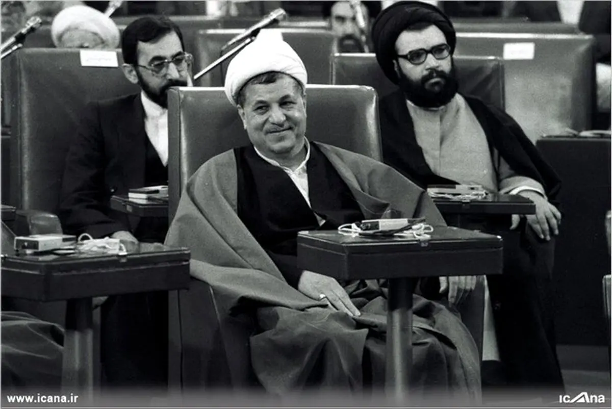 عکس کمتر دیده شده از آیت الله هاشمی و ولایتی