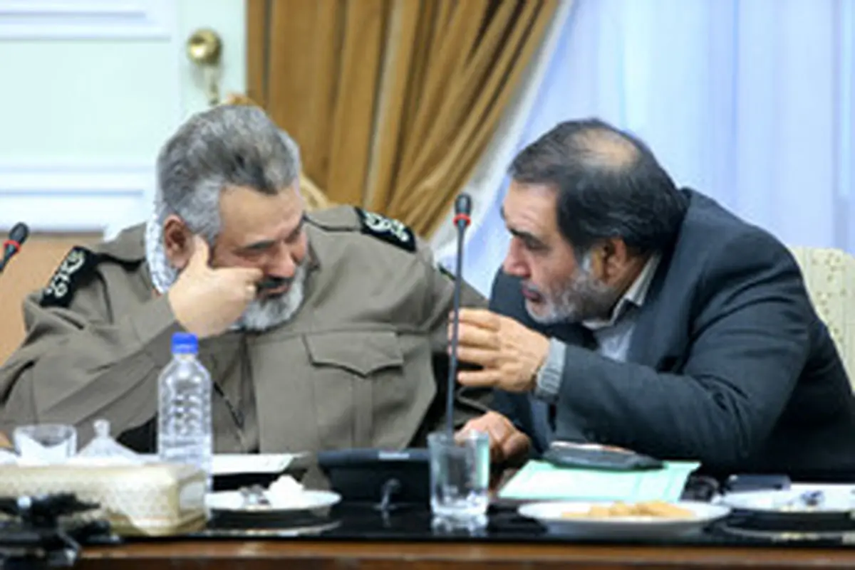 سیاسیون زیر سقف مجمع‌ /تصاویر