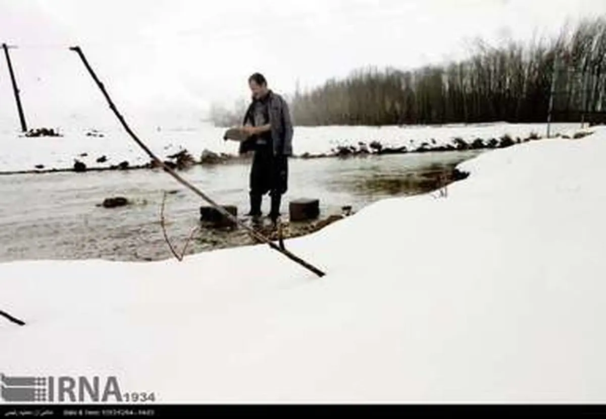 روایتی تصویری از زندگی مردی 50 ساله در یک کانکس و در سرمای منهای 45 درجه