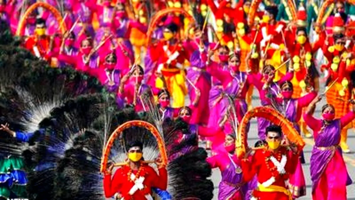 درگیری کشاورزان با پلیس در هند +عکس‌ها