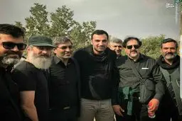 تصویری از 5 هنرمند در پیاده روی اربعین