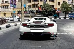 تردد غیرقانونی خودروی 7میلیاردی در تبریز/عکس