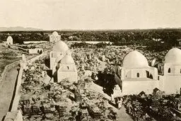 تصاویر کمتر دیده شده از قبرستان بقیع پیش از تخریب