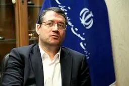 وزیر صمت در پی افزایش قیمت بنزین: دلیلی برای افزایش قیمت کالا وجود ندارد/ با متخلفان برخورد می‌کنیم