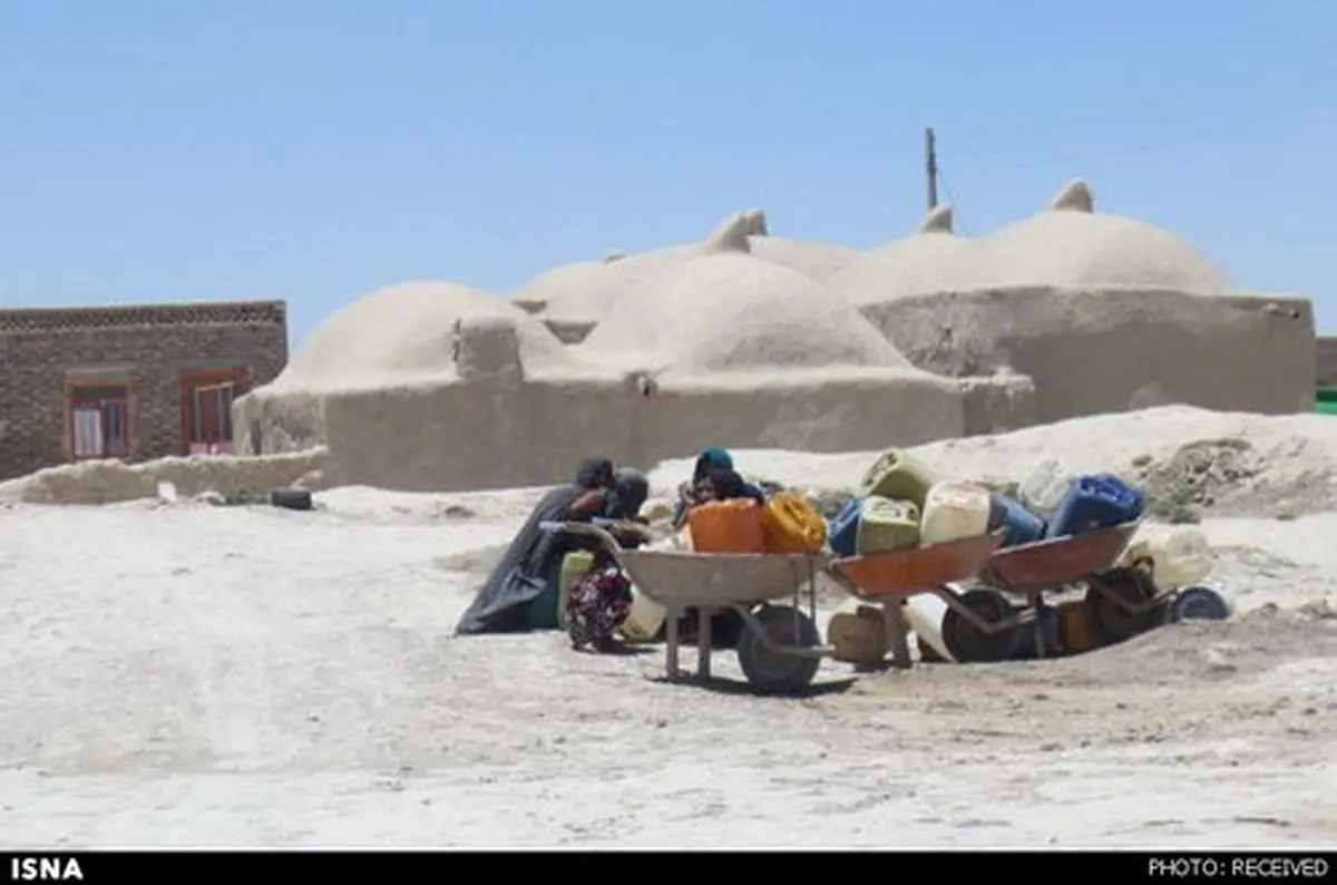 جیره‌بندی آب‌ در گرم‌ترین نقطه کشور (+عکس)