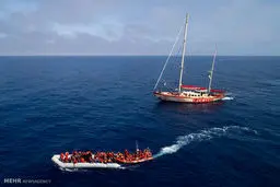 روایت تصویری از نجات پناهجویان از دریا