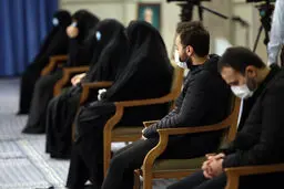 فرزندان سردار شهید سلیمانی در محضر مقام معظم رهبری + عکس