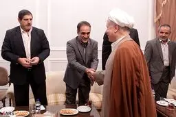 تصویر کمتر دیده شده از آیت الله هاشمی و عباس جدیدی