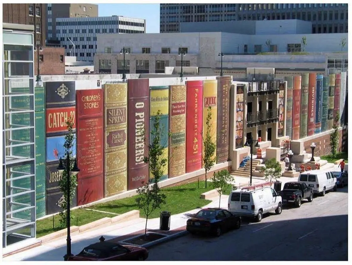 نمای جالب کتابخانه عمومی شهر کانزاس/عکس