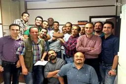 هدیه جالب برای جشن تولد 40 سالگی فردوسی‌پور/ عکس