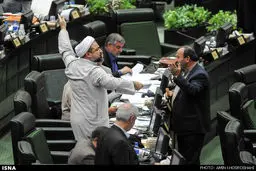 عصبانیت رسایی از تصویب برجام/عکس