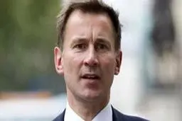 ابراز نگرانی جرمی هانت نسبت به عبور ذخایر اورانیم غنی‌سازی شده ایران از حد مجاز