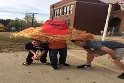 مدل موی ترامپ در جشن هالوین/عکس