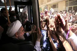 سرنوشت متفاوت آقای رییس جمهور ؛ روزگار حسن روحانی در پاستور چگونه می گذرد؟