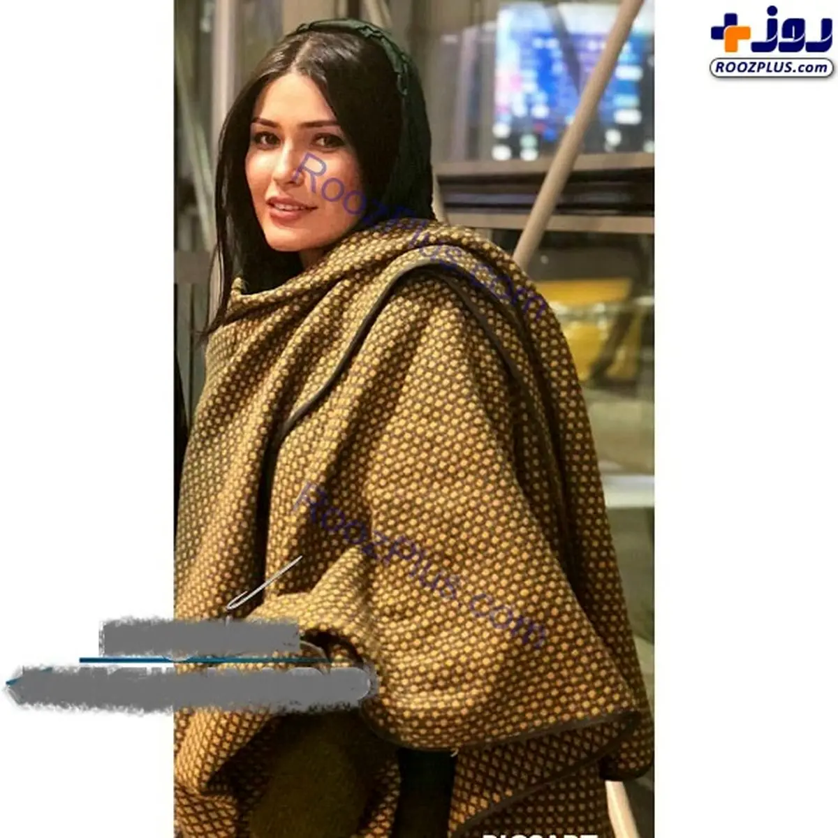 مدل عجیب و غریب پالتوی خانم بازیگر/عکس