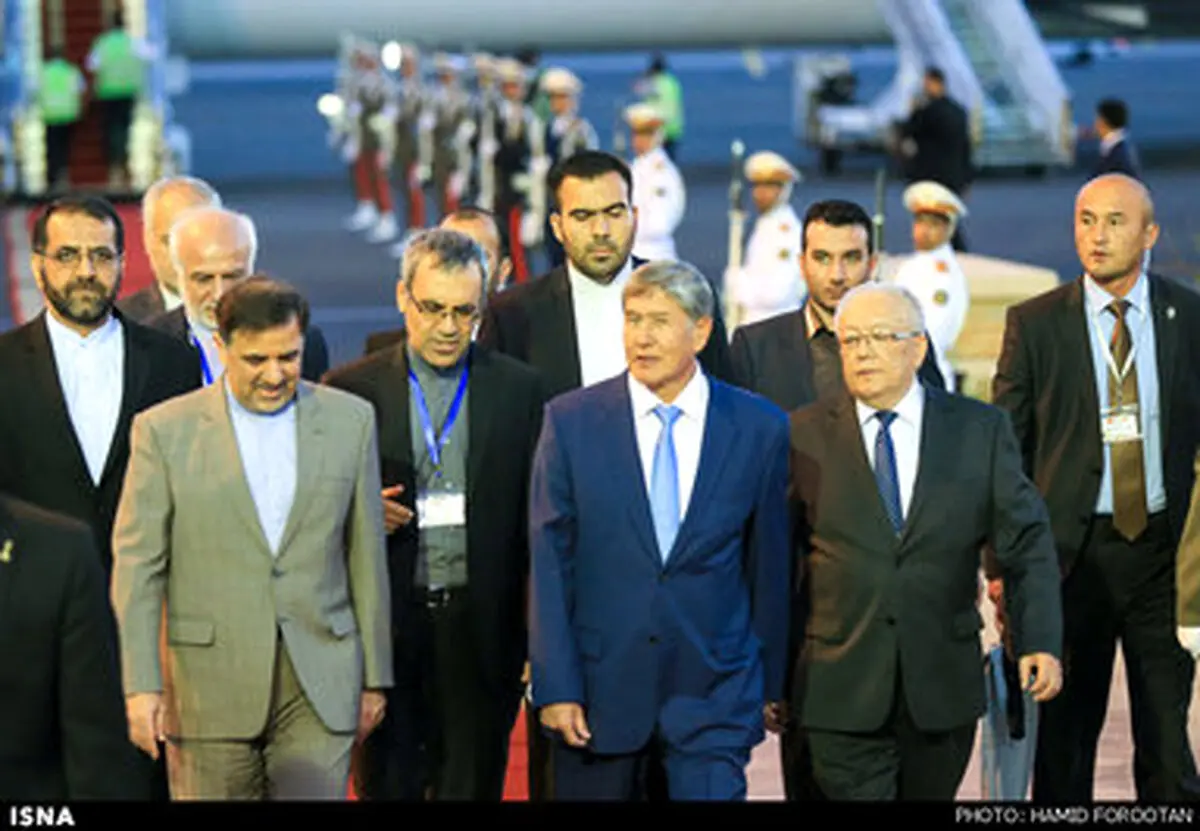 ورود رییس جمهوری قرقیزستان به تهران/تصاویر