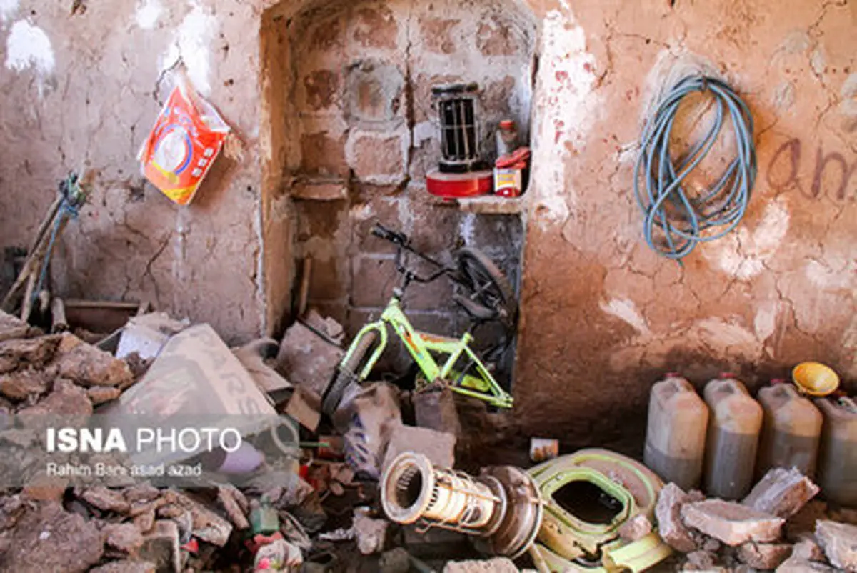 روایت تصویری از ویران شدن خانه‌ها در زلزله کرمان