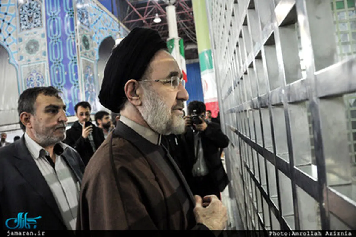 حضور سید محمد خاتمی در حرم امام / تصاویر