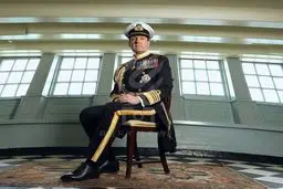 وقتی فرمانده خودش خط قرمز را رد می‌کند | رسوایی جنسی در راس نیروی دریایی!