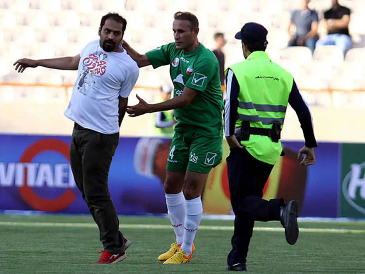 بازداشت کارگردان معترض سینما /عکس