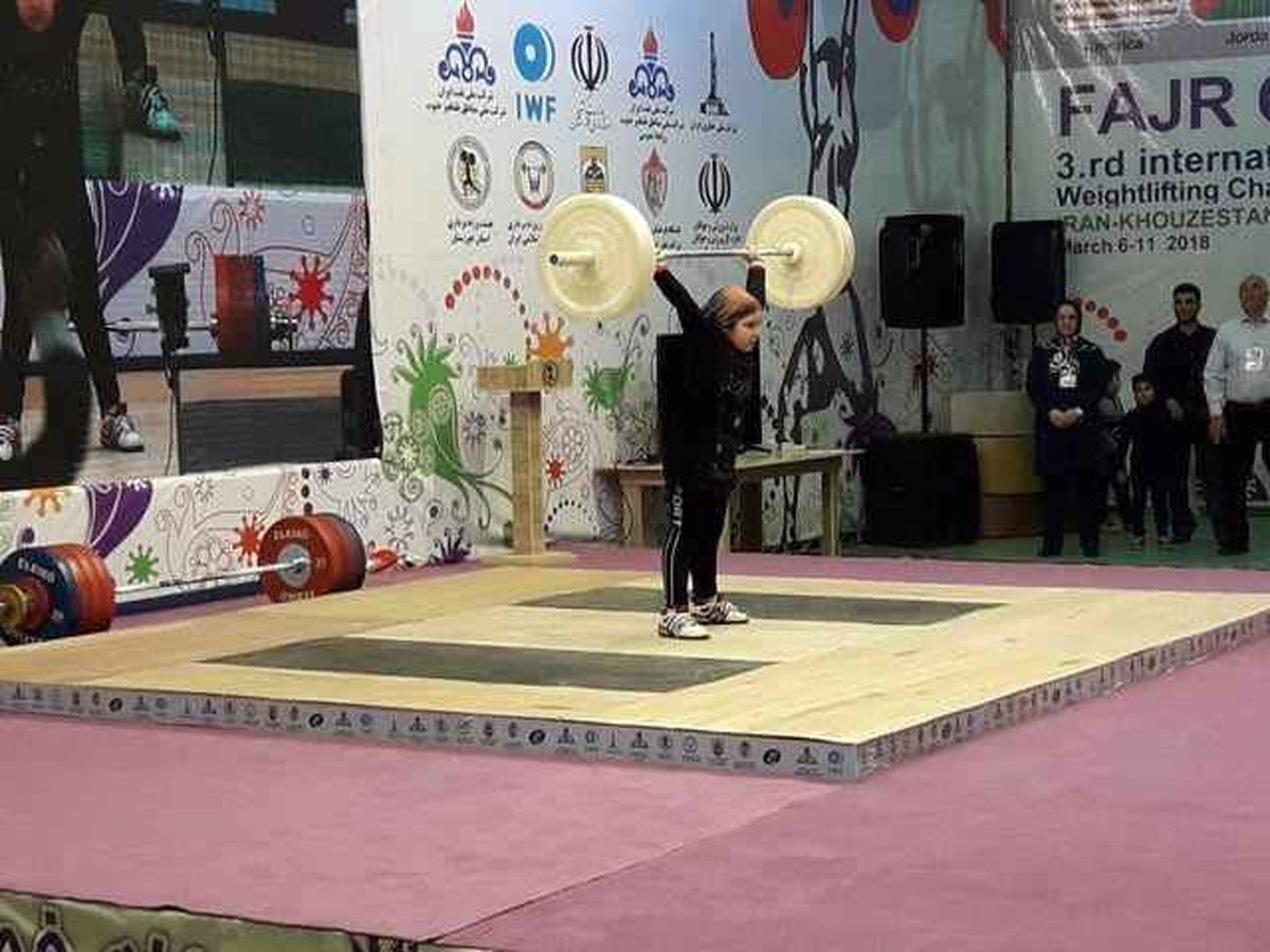 پیام نایب رئیس فدراسیون جهانی برای دختر 8 ساله ایرانی؛ آیسن جایش را در تاریخ وزنهبرداری زنان ساخت