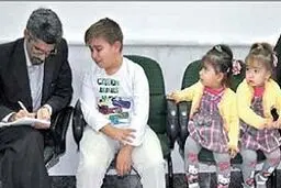 صحبت های پسر 12 ساله با قاتلان پدرش قبل از اعدام+عکس