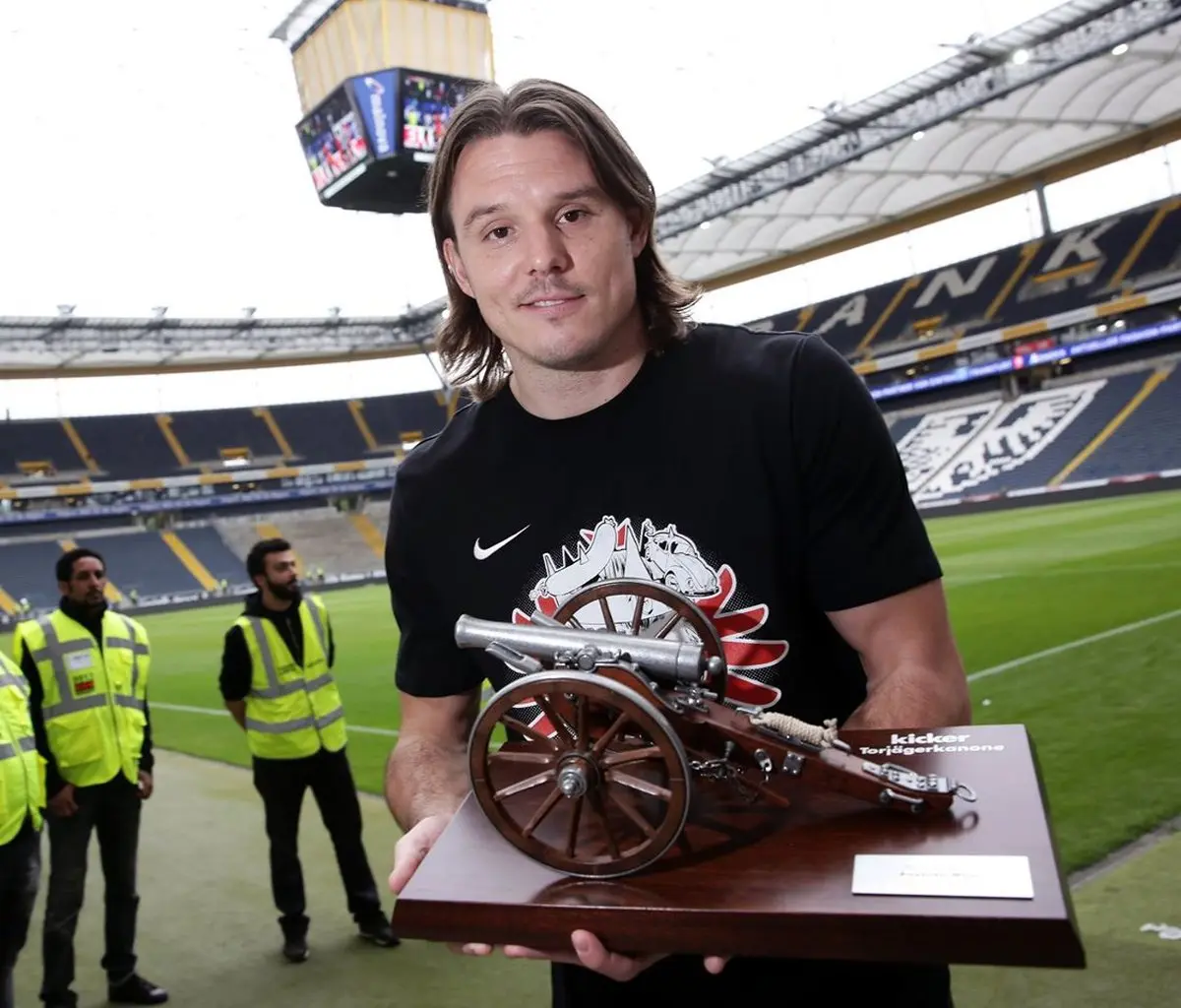 ستاره فرانکفورت بمب‌افکن بوندس‌لیگا/عکس