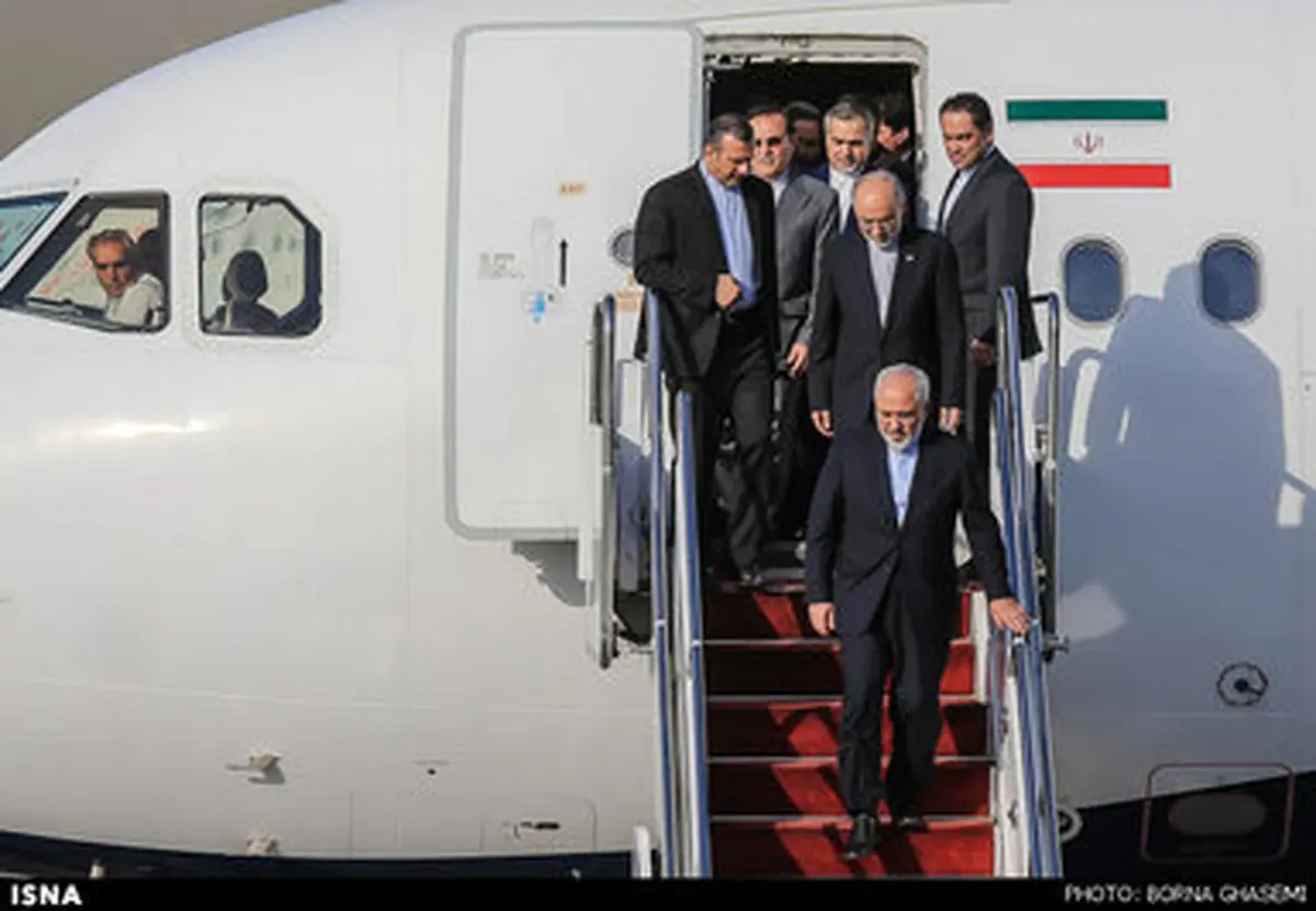 بازگشت تیم هسته‌ای از وین/ تصاویر