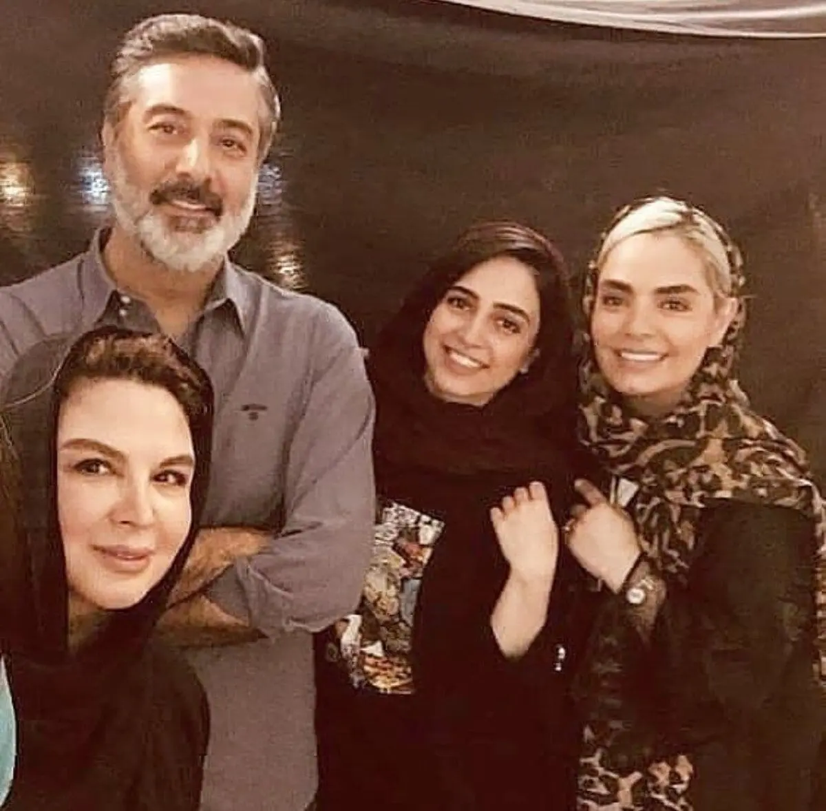عکس دیده نشده از پشت صحنه سریال خانه امن