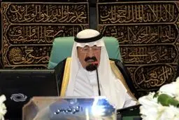 ملک عبدالله، حاکم مطلق جامعه‌ای به شدت محافظه‌کار
