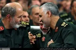 سردار سلیمانی در جمع دیدار با رهبری/عکس