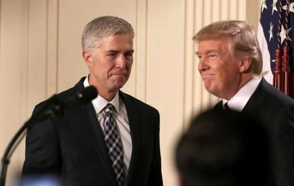 قاضی پیشنهادی ترامپ برای دیوان عالی آمریکا را بشناسيد+ تصاوير