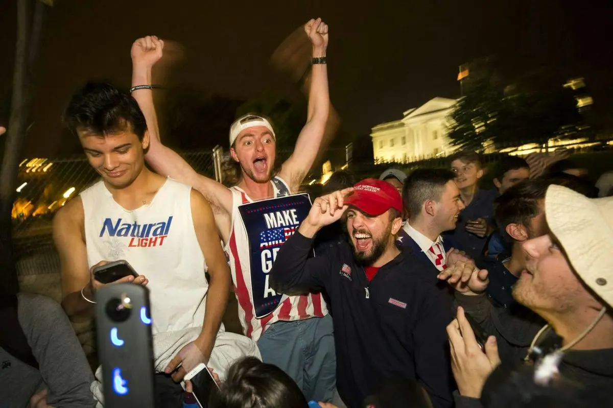 شادی هواداران ترامپ از نتیجه انتخابات/عکس