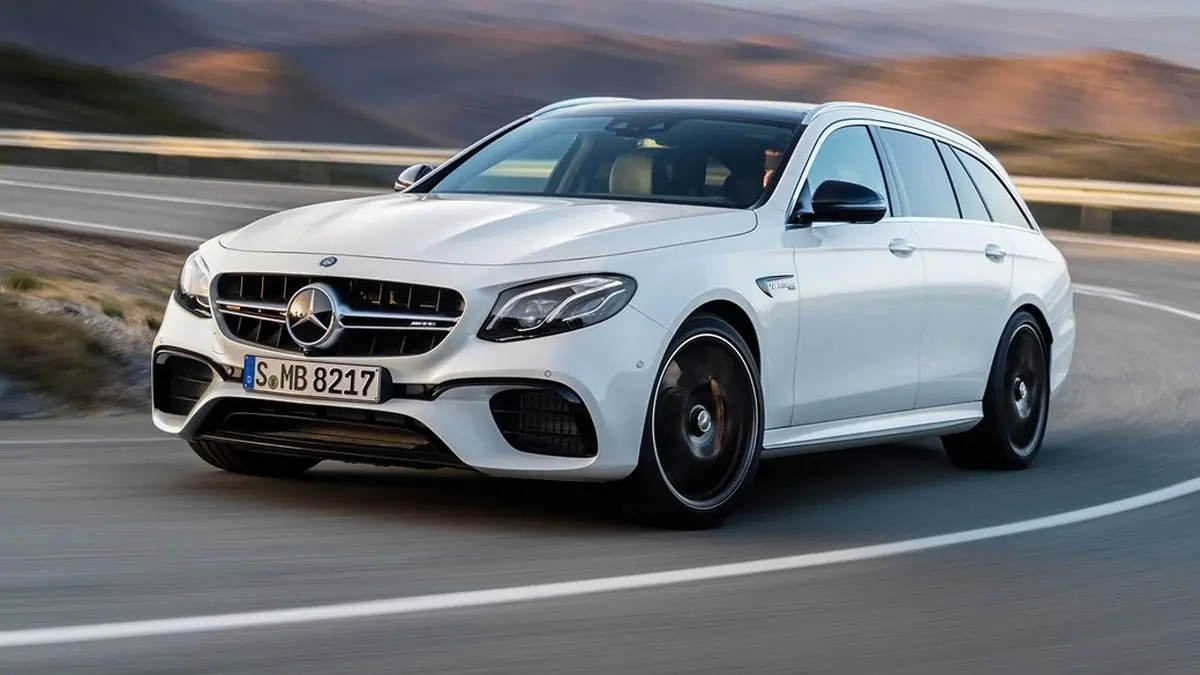 بنز سریع‌ترین استیشن 2017 خود را معرفی کرد (+عکس)