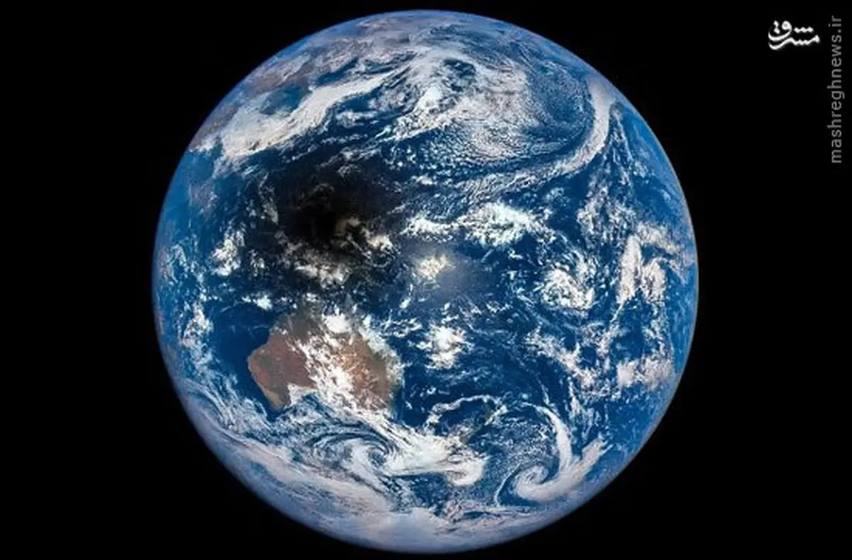 عکس/ سایه ماه بر زمین