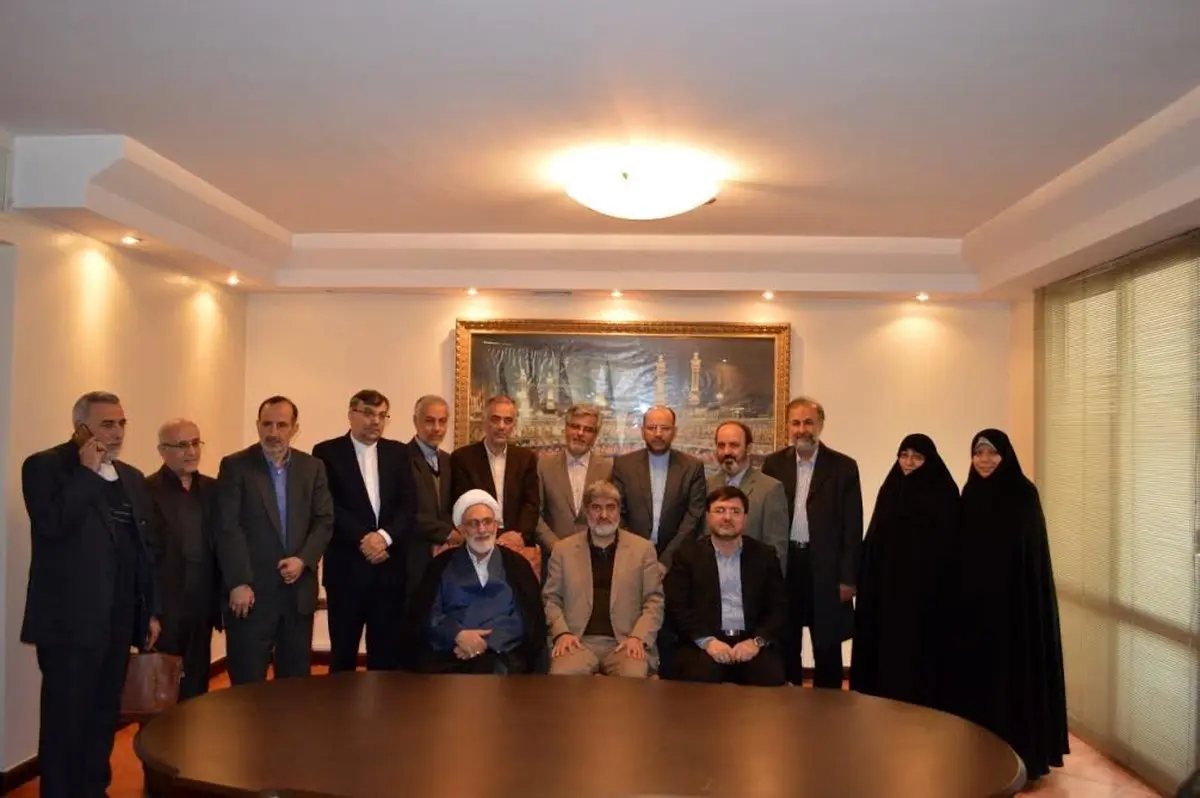 جلسه هماهنگی فهرست صدای ملت با حضور مطهری/ عکس