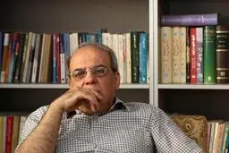 واکنش عباس عبدی به حوادث اخیر:‌ روحانی بدون تنش کناره‌گیری کند