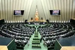 يك عضو هیات رییسه مجلس مطرح كرد: اعلام وصول سوال از وزاری دادگستری و ورزش و جوانان