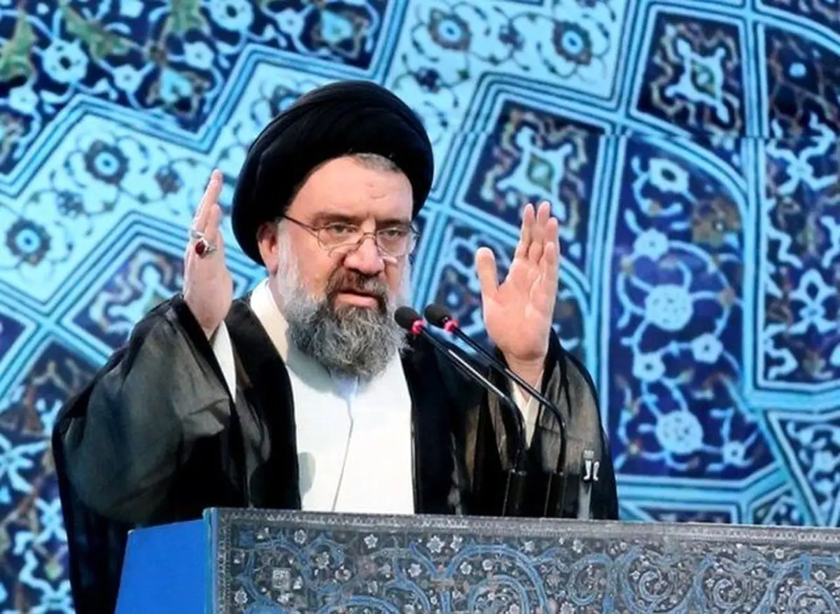 امام جمعه تهران: ولایت فقیه یک تئوری فقهی نیست بلکه متن قانون اساسی است