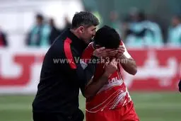 لحظه به لحظه با حواشی مهمترین بازی سال!