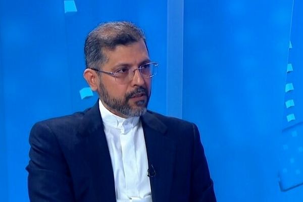 تنها زبانی که ایران به آمریکا پاسخ می‌دهد به روایت خطیب‌زاده