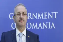 دردسر وزیر دفاع رومانی بخاطر اظهار نظر درمورد جنگ اوکراین 