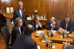 هشدار فرهیختگان: حضور عراقچی کافی نیست اگر مذاکره از موضع ضعف باشد