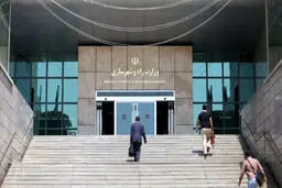 مجلس به تفکیک وزارت راه و شهرسازی رای نداد