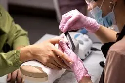 اتحادیه اروپا تایید کرد؛ اختلال در فرآیند باروری با کاشت ناخن