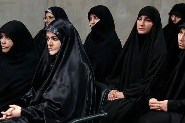 سفر دختر پزشکیان به باکو + فیلم