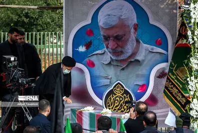 تشییع پیکر ۲۰۰ شهید گمنام